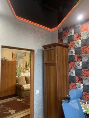 Продаж 1-поверховий   85 кв.м 4 кімн. на Хмельницького Богдана площа 7 Кропивницький - фото 2