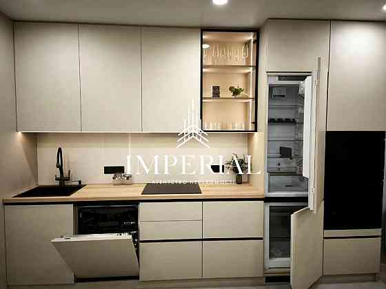 Продаж Квартира 1-кімнатна, 14/25 поверх на вул. Всеволода Змієнка Киев