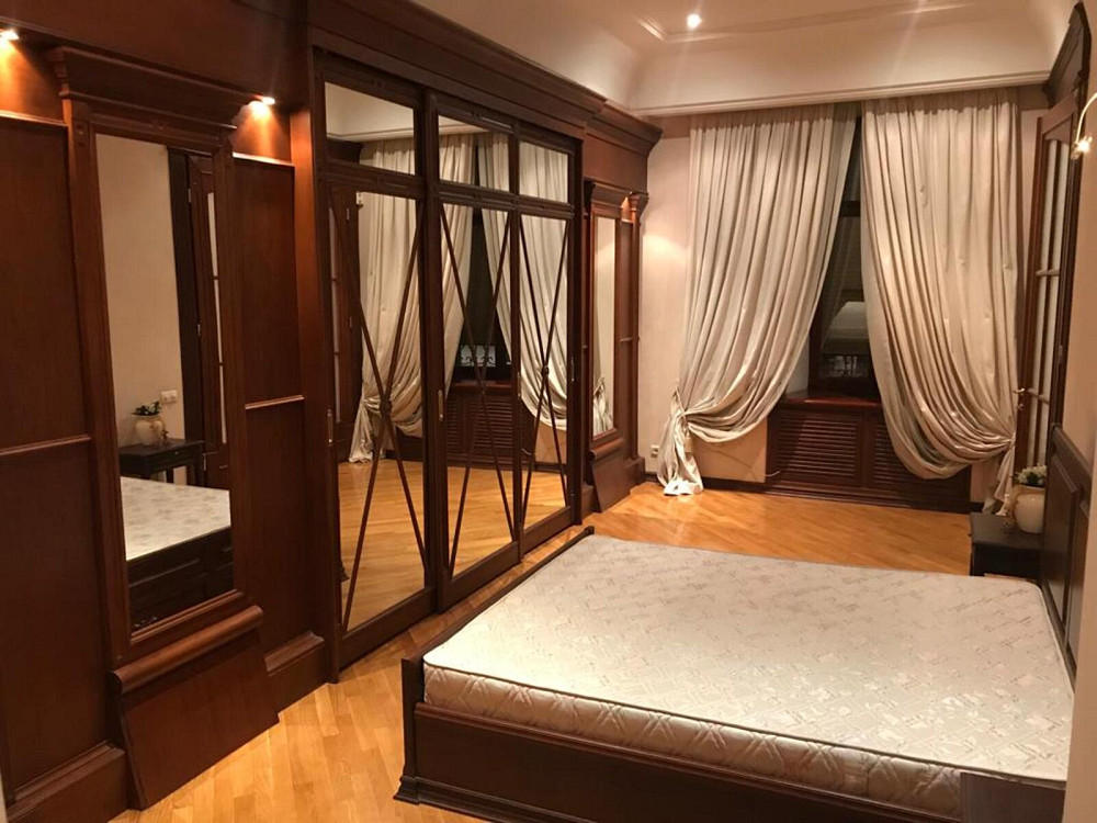 Оренда Квартира 4-кімнатна, 1/3 поверх на Пастера ул., 30 Одесса - изображение 1