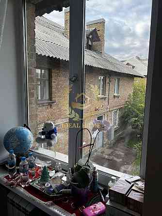 Продаж 2 кімнат в 4 кімнатній квартирі, м. Дорогожичі Київ