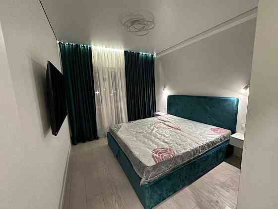 Продаж 3к Квартира 66 кв.м Михайла Максимовича вул. (Онуфрія Трутенка), 24в Kiev