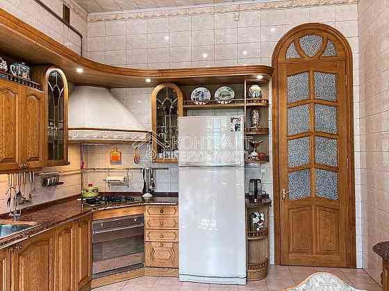 Продаж Будинок 8-кімнатний на вул. Олександрівський Харьков