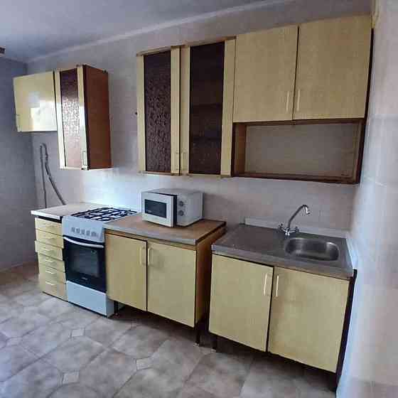 Оренда Квартира 1-кімнатна, 10/10 поверх на Драгоманова, 18 Kiev