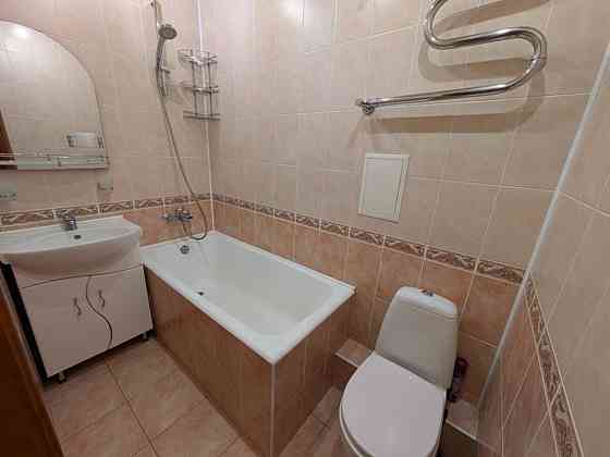 Оренда Квартира 1-кімнатна, 2/5 поверх на Перемишльська, 16 Kiev