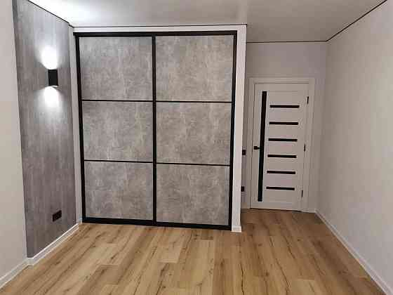 Продаж Квартира 2-кімнатна, 7/10 поверх на вул. Роксоляни Львів