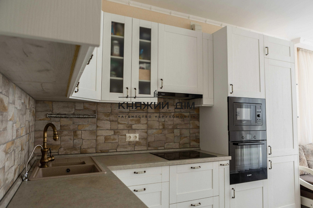 Продаж 2-кімнатної роздільної квартири в ЖК Яскравий. № 21146426 Київ - фото 2