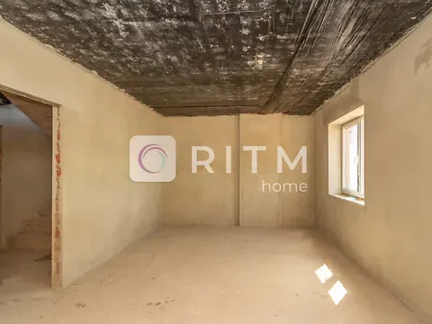 Продаж 2-поверховий   180 кв.м 5 кімн. на Шептицького Андрея Митрополита вулиця Чернівці - фото 2