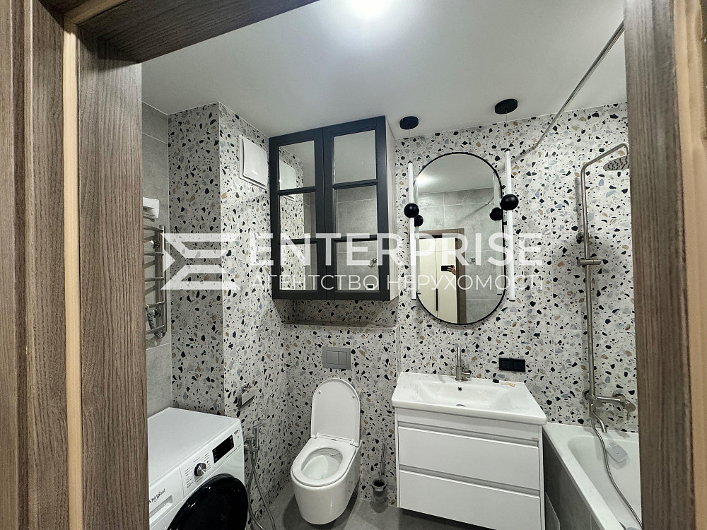 Продаж Квартира 2-кімнатна, 24/24 поверх на вул. Ивана Выговского Київ - фото 4