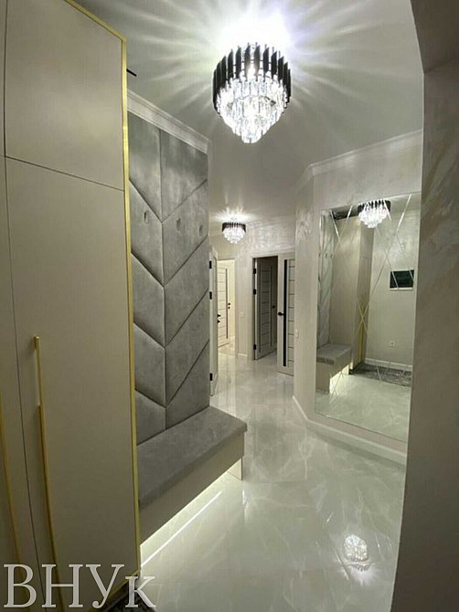 Продаж Квартира 2-кімнатна, 3/10 поверх на Руська Чернівці - фото 1