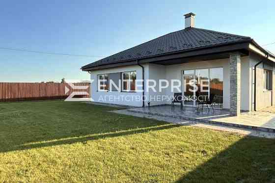 Продаж Будинок 3-кімнатний на вул. Виноградна 