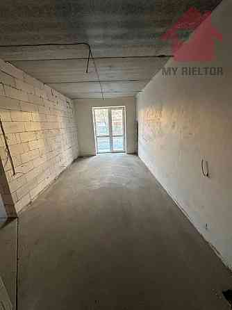 Продаж Квартира 1-кімнатна, 1/9 поверх на Легоцького, 80 Ужгород