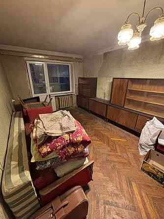 Продаж Квартира 2-кімнатна, 2/5 поверх на Свободи вул., д. 10 Київ