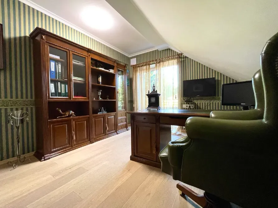 Продаж 2-поверховий Будинок з ділянкою 10 сот 170 кв.м 5 кімн. на Тарасове Луцьк - фото 7