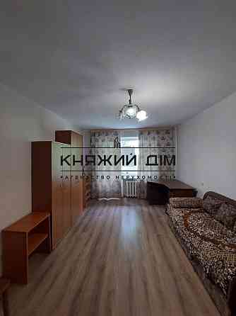 Оренда Квартира 1-кімнатна, 4/5 поверх на Академика Туполева ул./Мрії Киев