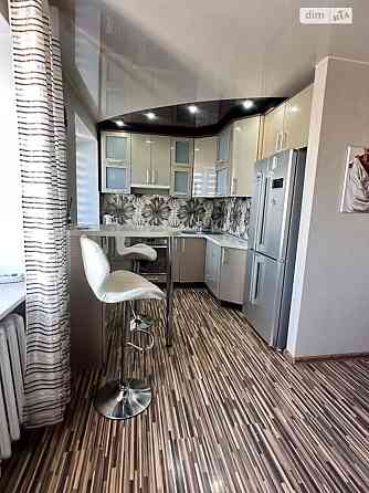 Оренда Квартира 3-кімнатна, 5/5 поверх Вінниця