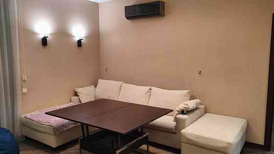 Продаж Квартира 3-кімнатна, 13/21 поверх на Старонаводницька, 6б Київ