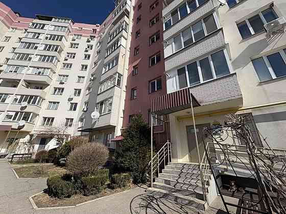 Продаж Квартира 3-кімнатна, 1/9 поверх Vinnytsya