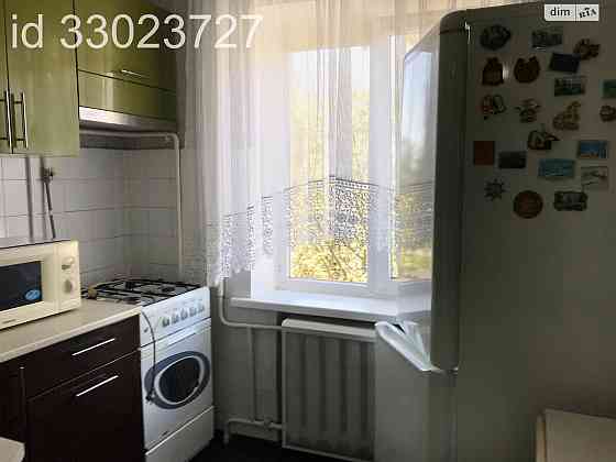 Оренда Квартира 1-кімнатна, 5/5 поверх на вул. Мрії, 7б Київ