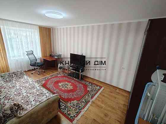 Оренда Квартира 1-кімнатна, 7/9 поверх на Ялтинская ул. Kiev