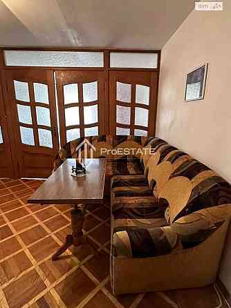 Продаж Квартира 3-кімнатна, 3/18 поверх на вул. Ахматовой Анны Киев