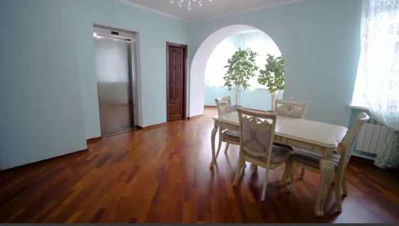 Уютный 3-х этажный ДОМ в Совиньоне - 2 с бассейном и лифтом Limanka