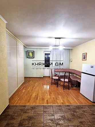 Продаж Квартира 1-кімнатна, 16/16 поверх на Княжий Затон ул. Київ