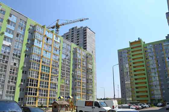 Оренда офісне приміщення на улица Хвылевого Николая, д.1 приміщень - 5, поверх - 1/10 Киев