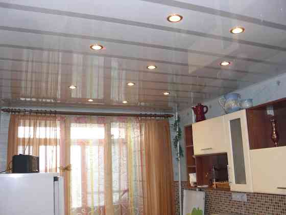 ОРЕНДА 1 кім.квартира метро Печерська бульв. Лесі Українки 30а.код.1161338 Kiev