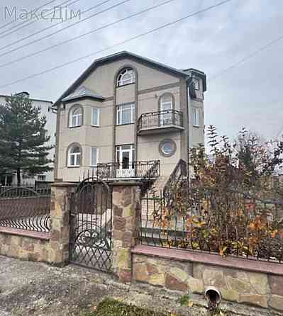 Продаж Будинок 6-кімнатний на вул. Василя Стуса 