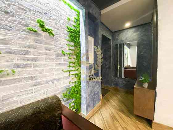 Квартира в цоколі з ремонтом та меблями, поруч інфраструктура і ліс 