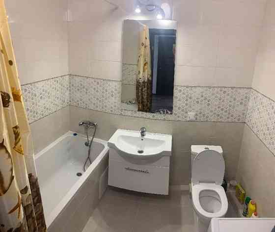 Оренда Квартира 1-кімнатна, 19/25 поверх на Пчілки, 5а Київ