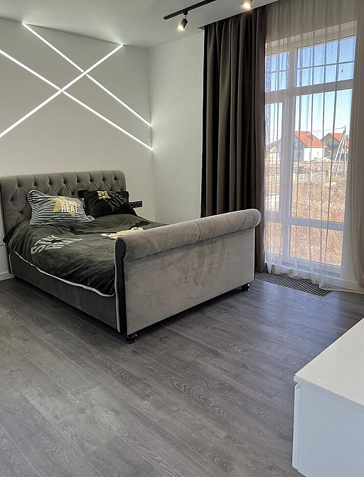 Продаж Будинок 5-кімнатний Брюховичі (м Львів район) - фото 1