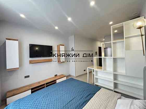 Оренда Квартира 1-кімнатна, 22/28 поверх на Днепровская Набережная Kiev