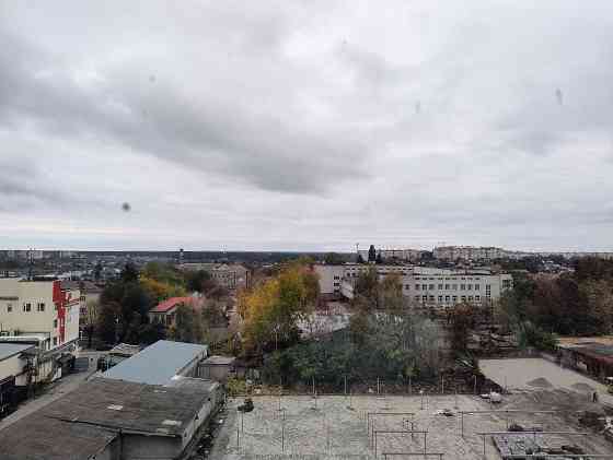 Продаж 1к Квартира 47 кв.м Домбровського Житомир