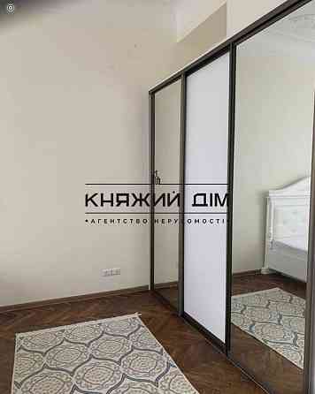 Оренда Квартира 4-кімнатна, 3/5 поверх на Вильгельма Котарбинского ул Киев