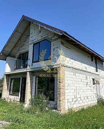 Продаж Будинок 5-кімнатний на Соборная ул., 127 Horenychi