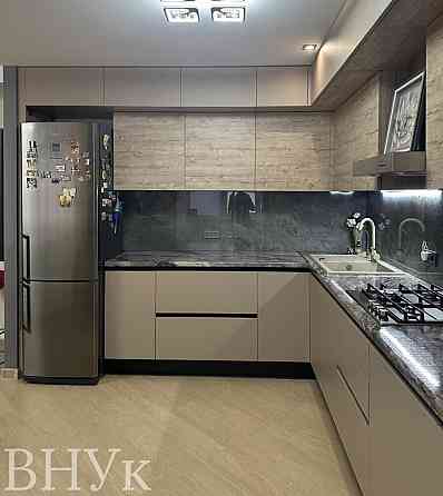 Продаж Квартира 2-кімнатна, 5/8 поверх на вул. Чумацька Ternopil'