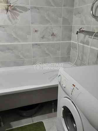 Оренда Квартира 3-кімнатна, 16/16 поверх на вул. Титаренківський Kharkiv