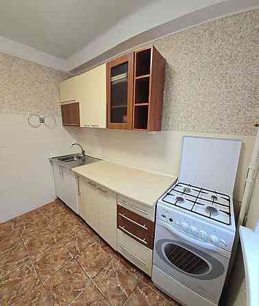 Оренда Квартира 2-кімнатна, 2/5 поверх на вул.Вифлеємська, 12 Kiev