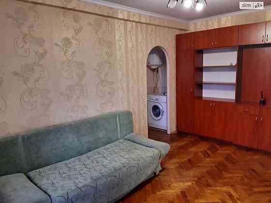 Оренда Квартира 2-кімнатна, 3/5 поверх на Віфлеємська, 8 Kiev