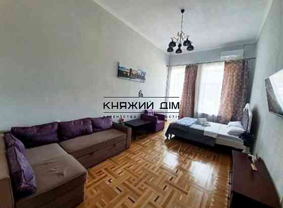 2 кімн. кв. 70 кв. м. 3 поверх 100 метрів від метро. м. Олімпійська № 11202126 Київ