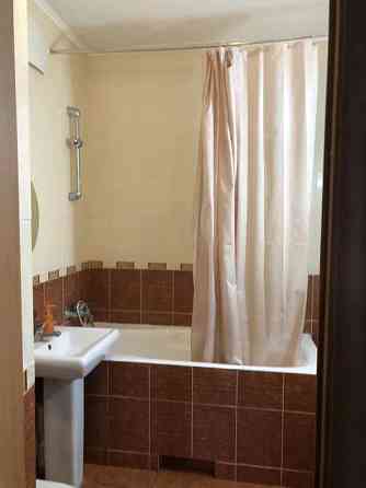 Оренда Квартира 1-кімнатна, 16/22 поверх на Днепровская набережная Киев