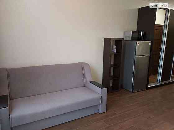 Оренда Квартира 1-кімнатна, 3/14 поверх на проспект Соборності, 17 Kiev