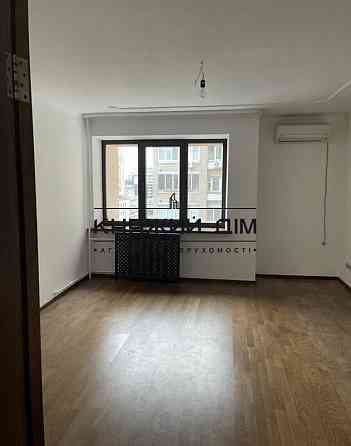 Продаж роздільної 3-х квартири м. Палац Україна. № 21145184 Kiev