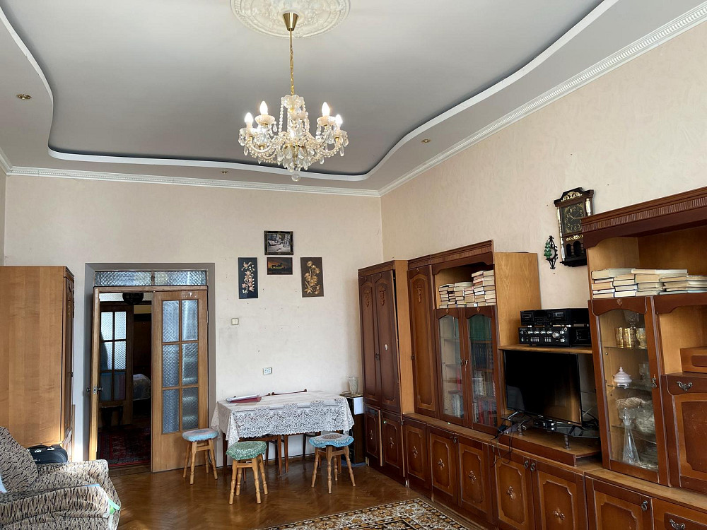 Продаж Квартира 2-кімнатна, 4/5 поверх на Інститутська вул., д. 13-А Київ - фото 1