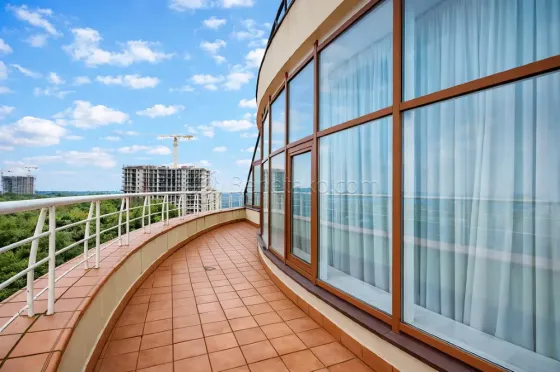 Оренда 3к Квартира 115 кв.м пр. Шевченко, 33Б Одеса