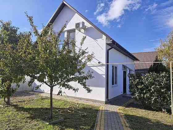 Дом с душой в Нерубайском — уют, мебель и техника остаются! Нерубайське