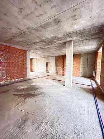 Продаж Квартира 2-кімнатна, 8/17 поверх на вул. Мінська Kharkiv