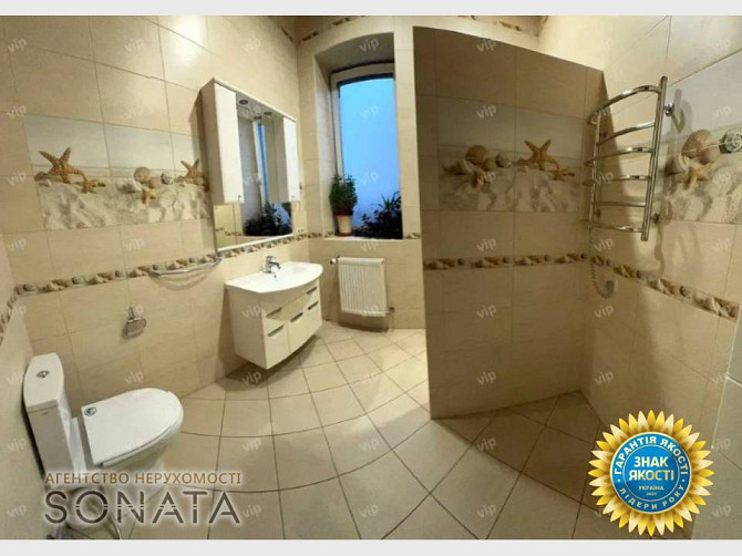 Продаж 2-поверховий   210 кв.м 5 кімн. на вул. Стуса Черкаси - фото 6