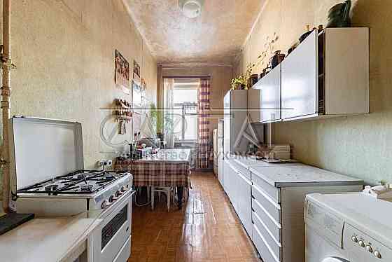 Продаж Квартира 4-кімнатна, 4/5 поверх на Євгена Чикаленка вул., д. 25 Kiev